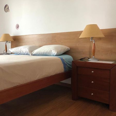 Azores Holidays House -B&B - Suites - Self Check-In Keyboard Понта-Делгада Экстерьер фото