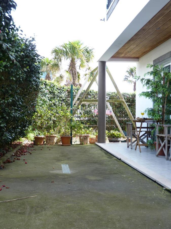 Azores Holidays House -B&B - Suites - Self Check-In Keyboard Понта-Делгада Экстерьер фото