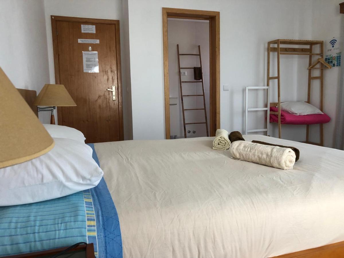 Azores Holidays House -B&B - Suites - Self Check-In Keyboard Понта-Делгада Экстерьер фото