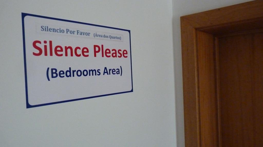 Azores Holidays House -B&B - Suites - Self Check-In Keyboard Понта-Делгада Экстерьер фото