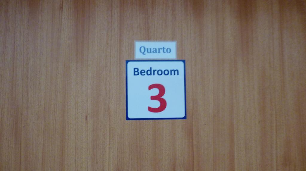 Azores Holidays House -B&B - Suites - Self Check-In Keyboard Понта-Делгада Экстерьер фото